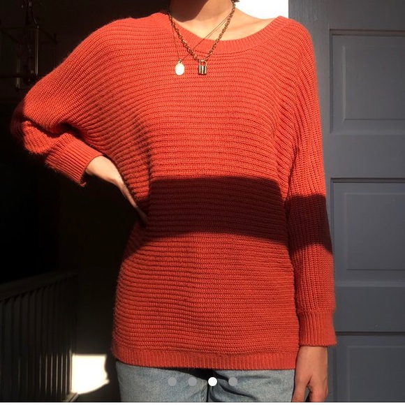 burnt orangeπ§‘ fall sweater - Picture 3 of 4